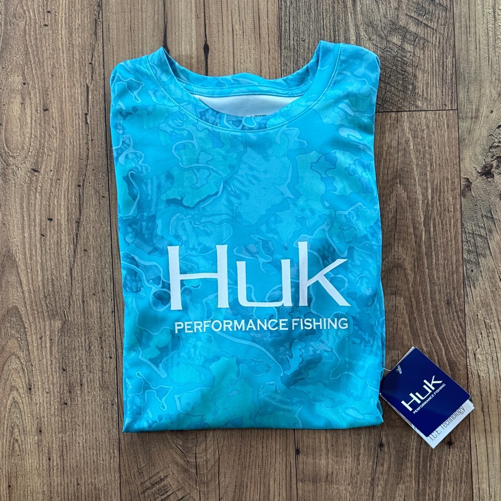 Huk Camo Performance Fishing Shirt